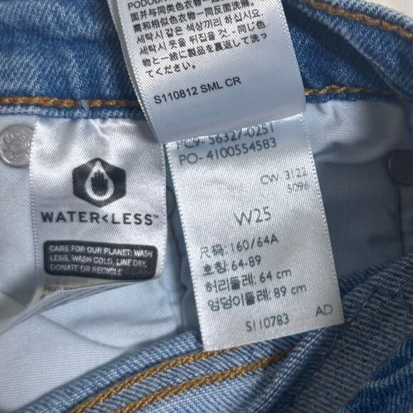 Levi's 501 High Waist Classic Denim Shorts - Picture 6 of 7